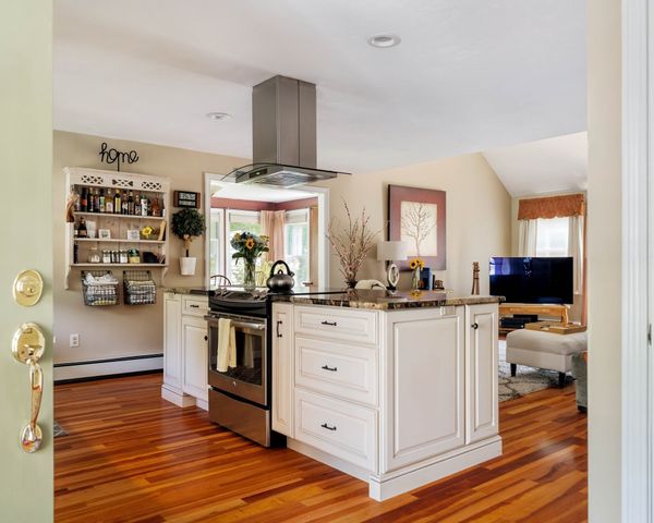 13 Fieldstone St 13, Upton, MA 01568