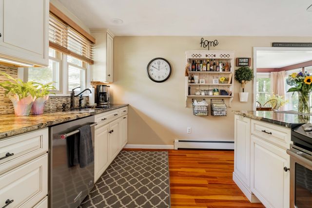 13 Fieldstone St 13, Upton, MA 01568