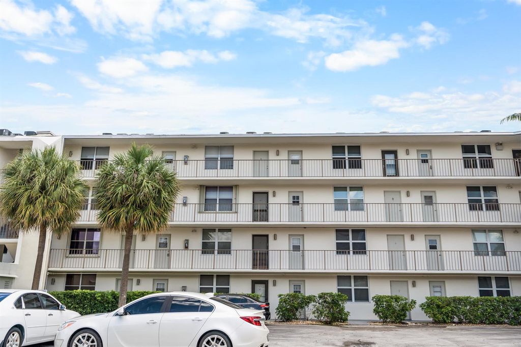 4501 NE 21 Avenue 406, Fort Lauderdale, FL 33308