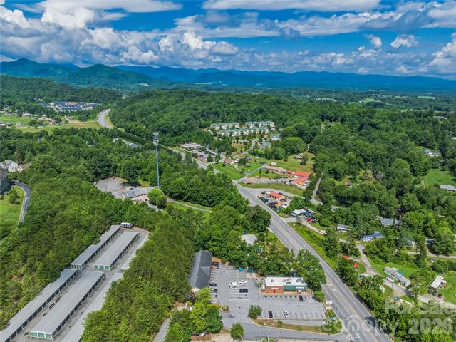 9 Fallen Spruce Drive, Asheville, NC 28806