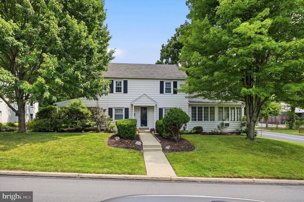 901 E MERMAID, Glenside, PA 19038