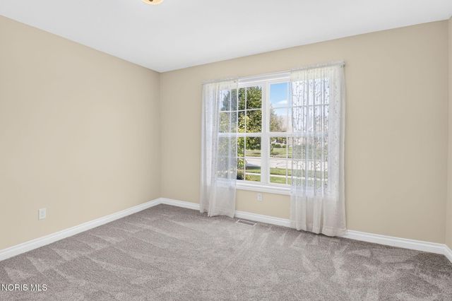 10919 S Lakes Drive, Perrysburg, OH 43551