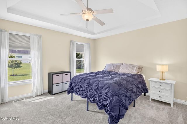 10919 S Lakes Drive, Perrysburg, OH 43551