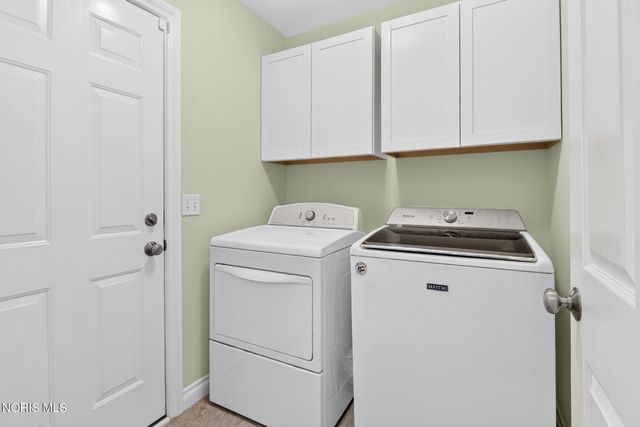 10919 S Lakes Drive, Perrysburg, OH 43551