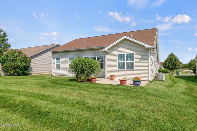 10919 S Lakes Drive, Perrysburg, OH 43551