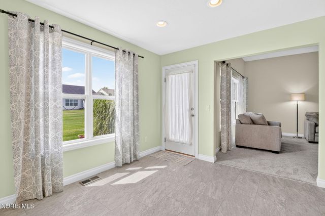 10919 S Lakes Drive, Perrysburg, OH 43551