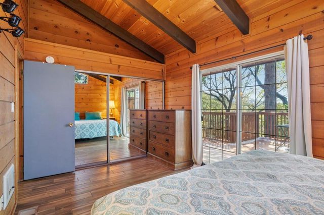 24800 Marion Ridge Drive, Idyllwild, CA 92549