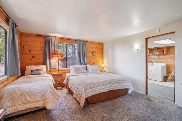 24800 Marion Ridge Drive, Idyllwild, CA 92549