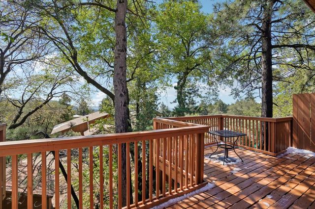 24800 Marion Ridge Drive, Idyllwild, CA 92549