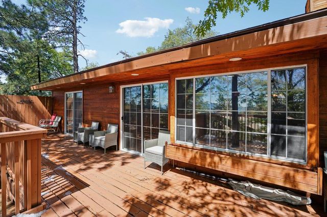 24800 Marion Ridge Drive, Idyllwild, CA 92549