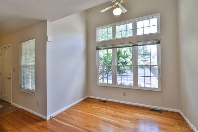 10555 Montgomery Road, Montgomery, OH 45242