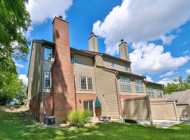 10555 Montgomery Road, Montgomery, OH 45242