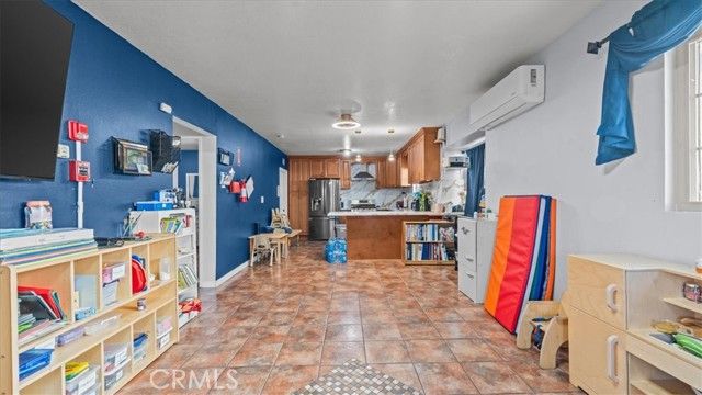2740 Fairmount, Los Angeles, CA 90033