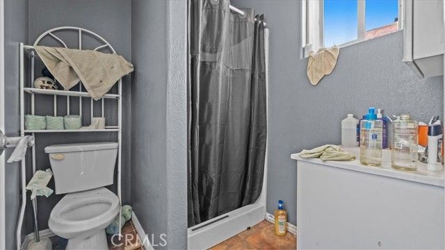 2740 Fairmount, Los Angeles, CA 90033