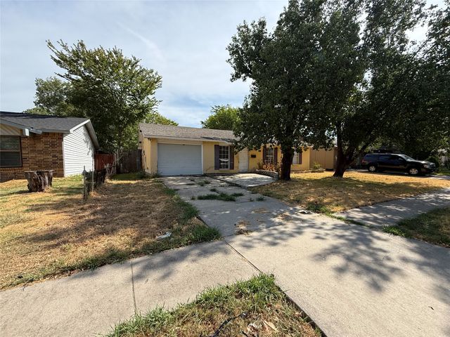 4024 Charter Drive, Garland, TX 75043