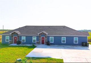 2001 S Valley Circle, La Feria, TX 78559