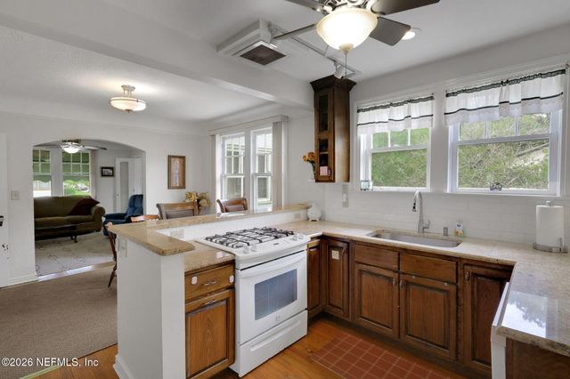1067 CHERRY Street, Jacksonville, FL 32205