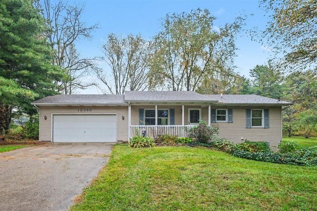 13050 Lincoln Lake Avenue, Gowen, MI 49326