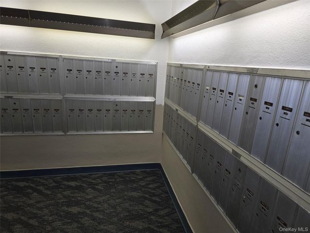 1841 Central Park Avenue 7L, Yonkers, NY 10710