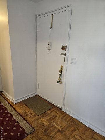 1841 Central Park Avenue 7L, Yonkers, NY 10710