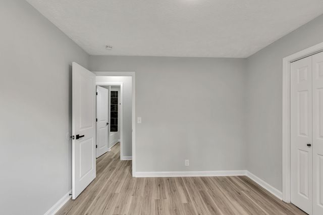 1907 Russell Dr, Murfreesboro, TN 37130