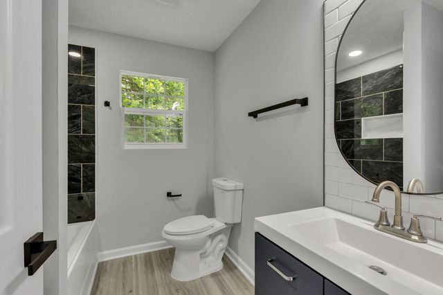 1907 Russell Dr, Murfreesboro, TN 37130