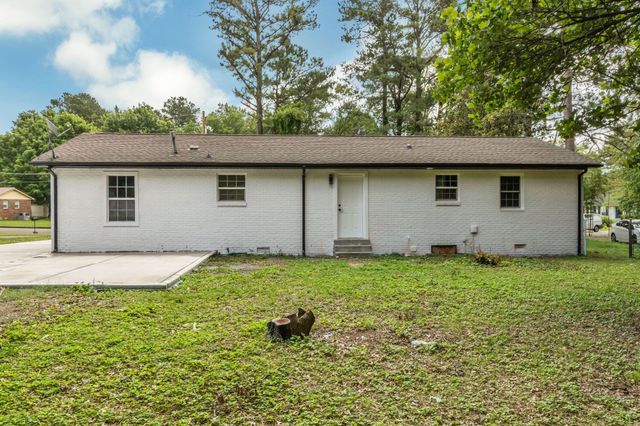 1907 Russell Dr, Murfreesboro, TN 37130