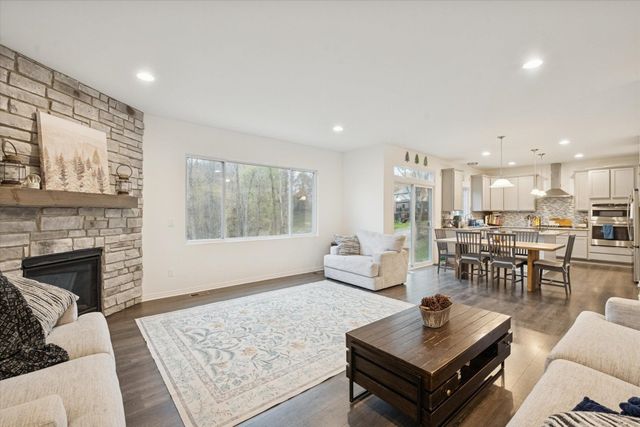 126 Parker Lane, Brandon Twp, MI 48462