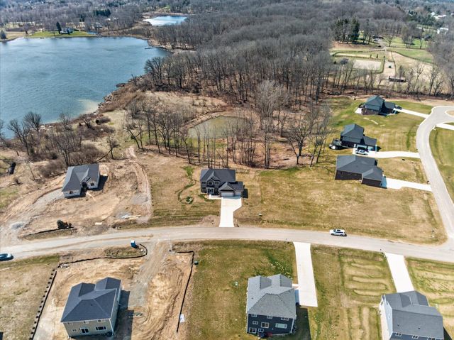 126 Parker Lane, Brandon Twp, MI 48462
