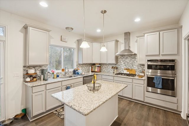 126 Parker Lane, Brandon Twp, MI 48462