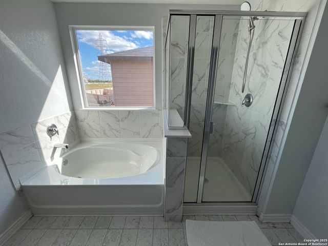 4684 Via Sonoma, Converse, TX 78109