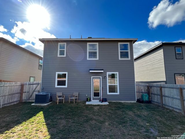 4684 Via Sonoma, Converse, TX 78109