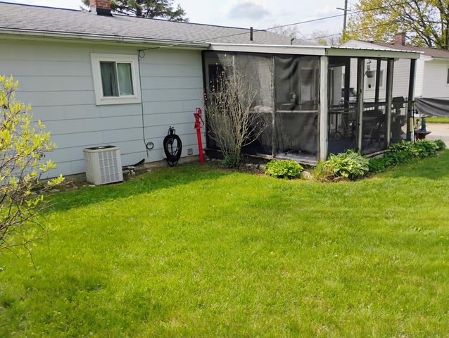 12415 Clinton River Road, Sterling Heights City, MI 48313