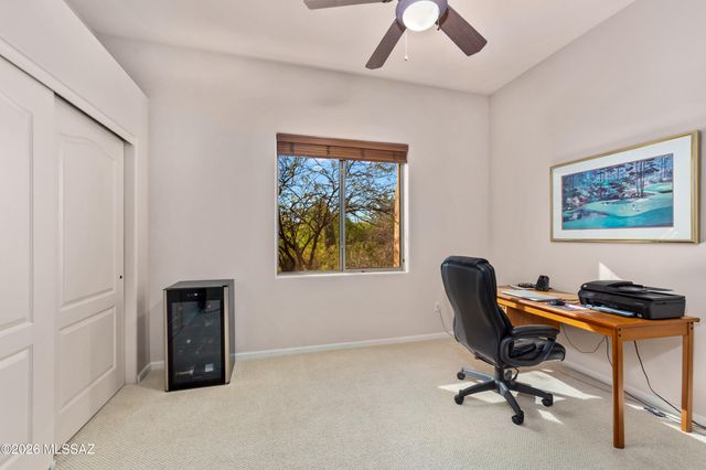 1233 W Portico Drive, Oro Valley, AZ 85755