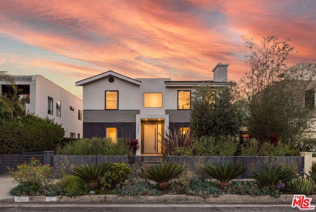 3207 Thatcher Avenue, Marina Del Rey, CA 90292 — exterior