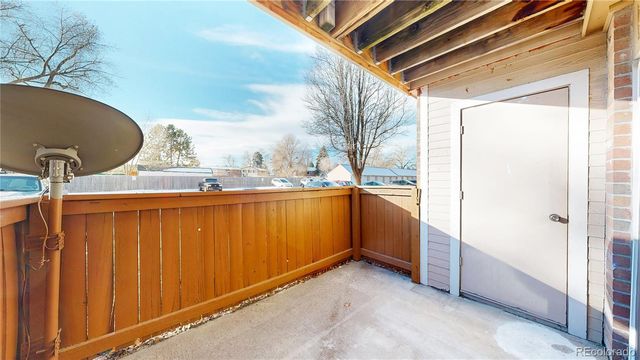3324 S Ammons Street 103, Lakewood, CO 80227