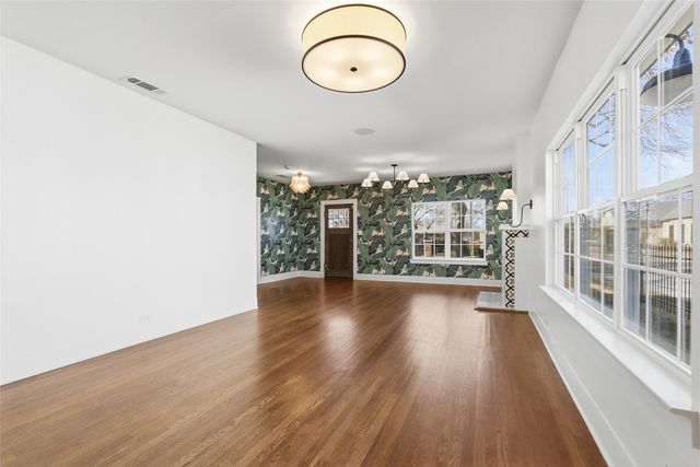 107 Sunset Drive, Cleburne, TX 76033