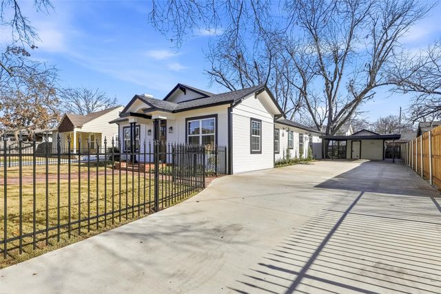 107 Sunset Drive, Cleburne, TX 76033