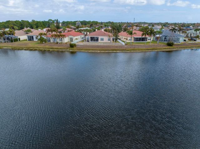 625 SW Long Key Court, Port St. Lucie, Port St Lucie, FL 34986