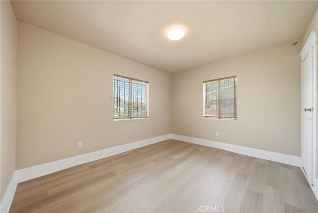 242 W 88th, Los Angeles, CA 90003