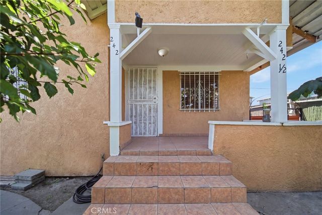 242 W 88th, Los Angeles, CA 90003