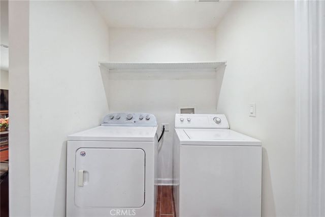 242 W 88th, Los Angeles, CA 90003
