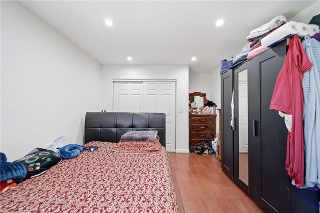 242 W 88th, Los Angeles, CA 90003