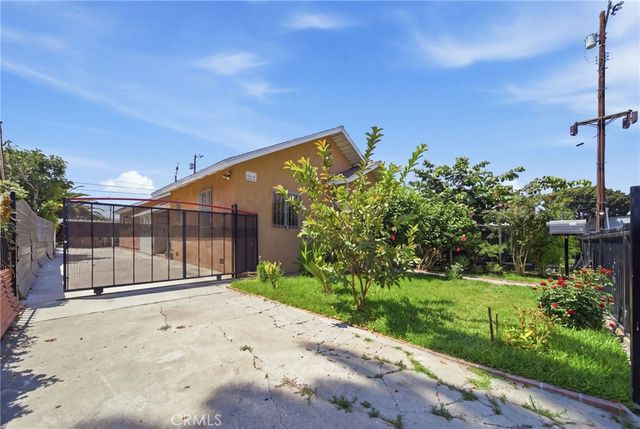 242 W 88th, Los Angeles, CA 90003