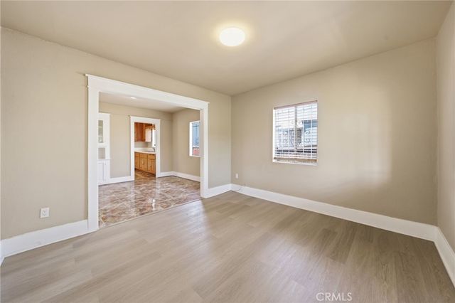 242 W 88th, Los Angeles, CA 90003