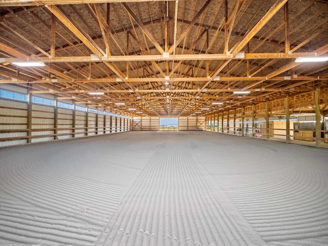 2536 Heine Rd, Chewelah, WA 99109
