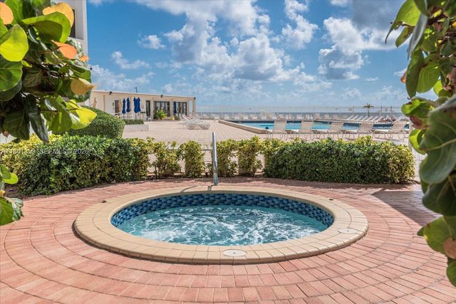 3505 S Ocean Drive 420, Hollywood, FL 33019