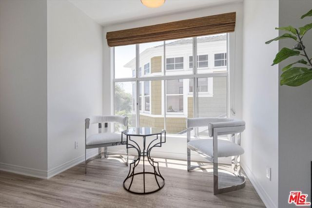 245 Hollister Avenue 1, Santa Monica, CA 90405