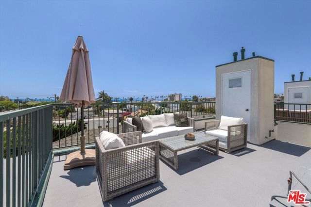 245 Hollister Avenue 1, Santa Monica, CA 90405