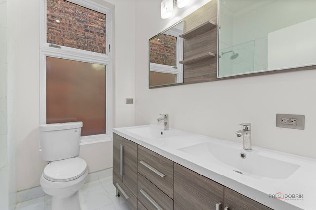 421 W Oakdale Avenue 4, Chicago, IL 60657